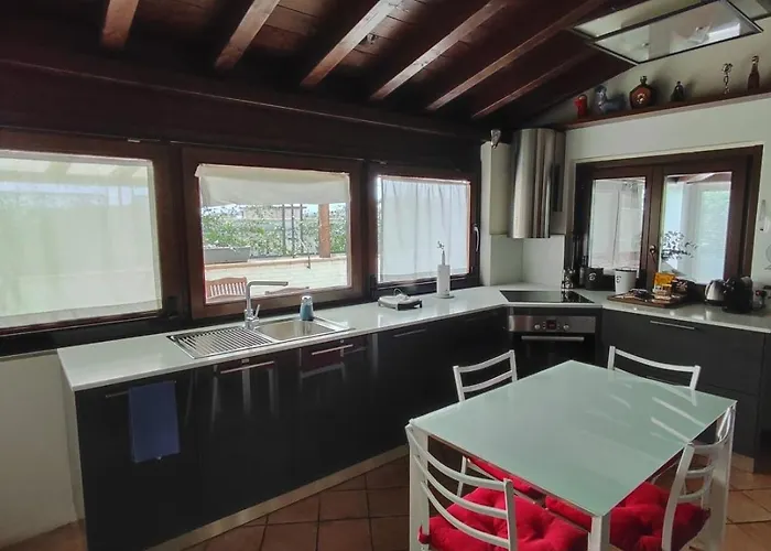 Daire Rooftop Terrace - Elegante Attico Con Idromassaggio Milano